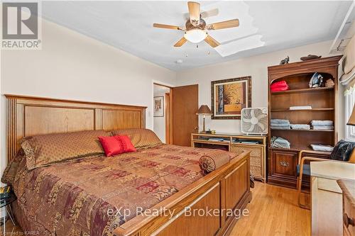 197 Fairway Hill Crescent, Kingston (Central City West), ON - Indoor Photo Showing Bedroom