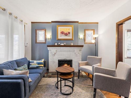 99 Mclaughlin Blvd, Oshawa, ON - Indoor Photo Showing Living Room With Fireplace