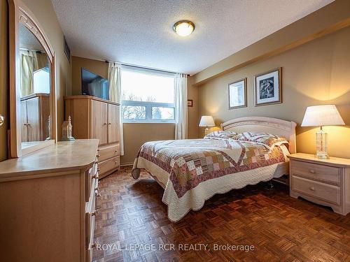 204-8 Fead St, Orangeville, ON - Indoor Photo Showing Bedroom