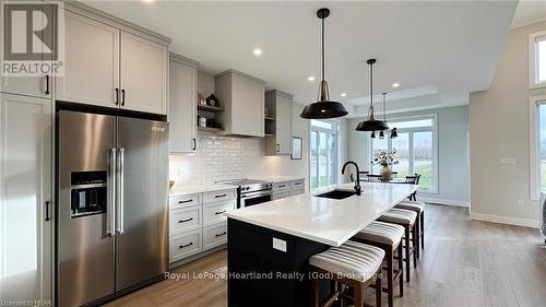 171 Kingfisher Lane, Goderich (Goderich Town), ON - Indoor Photo Showing Kitchen With Upgraded Kitchen