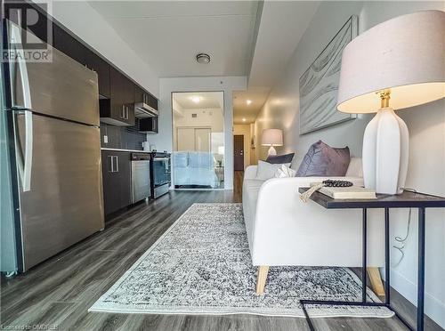 1106 - 15 Queen Street, Hamilton (Central), ON - Indoor Photo Showing Kitchen With Stainless Steel Kitchen