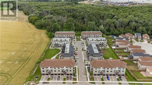 58 - 107 Westra Drive, Guelph/Eramosa, ON - Outdoor With View