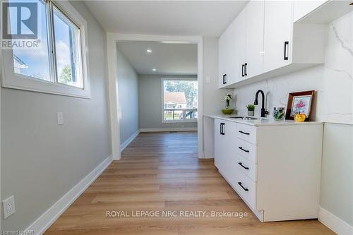 321 Dieppe Street, Welland (773 - Lincoln/Crowland), ON - Indoor Photo Showing Other Room