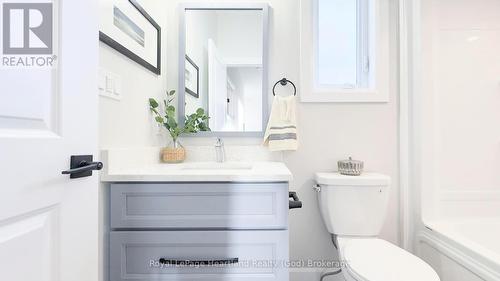 467 Woodridge Drive, Goderich (Goderich Town), ON - Indoor Photo Showing Bathroom