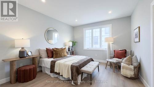 467 Woodridge Drive, Goderich (Goderich Town), ON - Indoor Photo Showing Bedroom