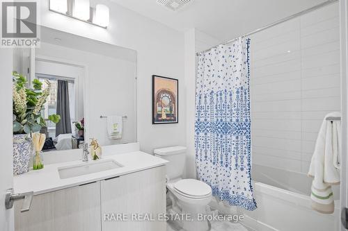 718 - 50 Bruyeres Mews, Toronto, ON - Indoor Photo Showing Bathroom