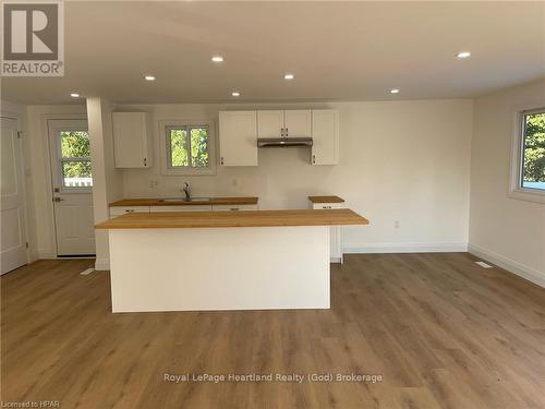 26 Watergate Drive, Ashfield-Colborne-Wawanosh (Colborne), ON - Indoor Photo Showing Kitchen With Double Sink