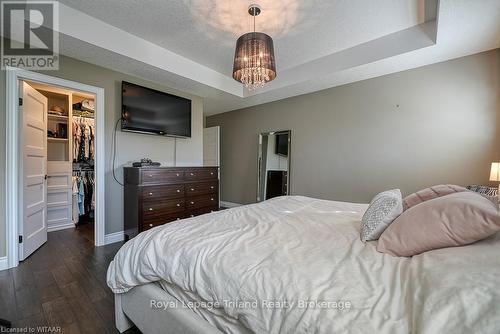 487 Alan Crescent, Woodstock (Woodstock - South), ON - Indoor Photo Showing Bedroom