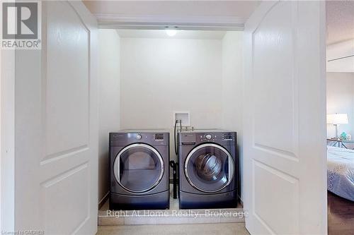 15 Brooking Court, Hamilton (Ancaster), ON - Indoor Photo Showing Laundry Room