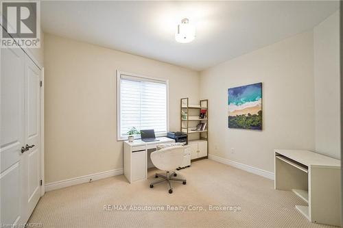 211 Sixteen Mile Drive, Oakville (1008 - Go Glenorchy), ON - Indoor Photo Showing Office