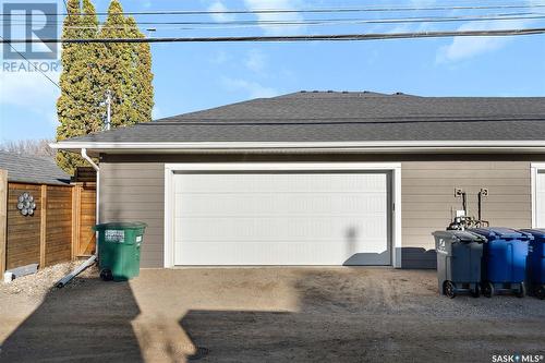 308A Willow Street E, Saskatoon, SK - Outdoor With Exterior