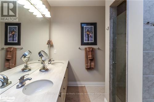 302 - 27 Beaver Street S, Blue Mountains (Thornbury), ON - Indoor Photo Showing Bathroom