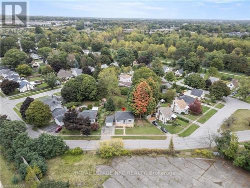 5648 Royal Manor Drive, Niagara Falls (215 - Hospital), ON - Outdoor With View