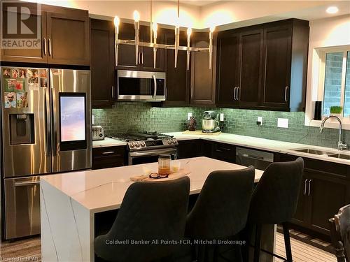 215 Duncan Street, West Perth (Mitchell), ON - Indoor Photo Showing Kitchen With Double Sink With Upgraded Kitchen