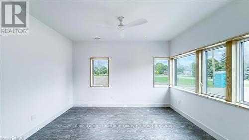 89 Isobel Street, Ashfield-Colborne-Wawanosh (West Wawanosh), ON - Indoor Photo Showing Other Room