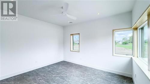 89 Isobel Street, Ashfield-Colborne-Wawanosh (West Wawanosh), ON - Indoor Photo Showing Other Room