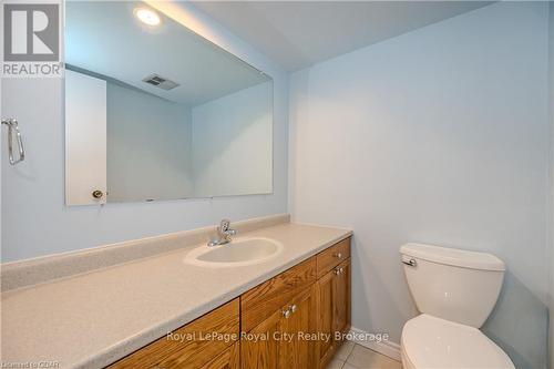 608 - 22 Marilyn Drive, Guelph (Waverley), ON - Indoor Photo Showing Bathroom