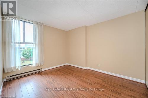 608 - 22 Marilyn Drive, Guelph (Waverley), ON - Indoor Photo Showing Other Room