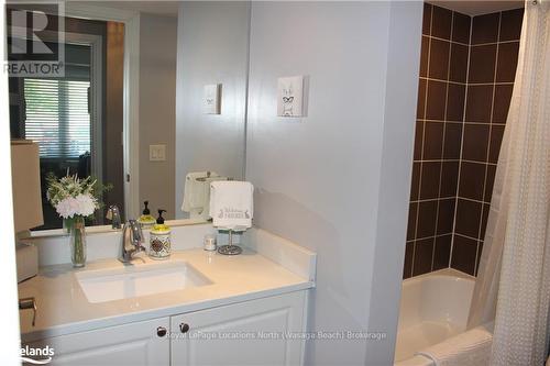 107 - 3 Brandy Lane Drive, Collingwood, ON - Indoor Photo Showing Bathroom