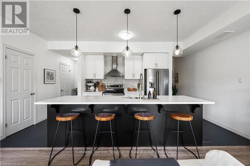 45 - 39 Kay Crescent Crescent, Guelph (Guelph South), ON - Indoor Photo Showing Kitchen With Stainless Steel Kitchen With Upgraded Kitchen