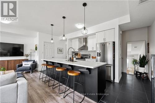 45 - 39 Kay Crescent Crescent, Guelph (Guelph South), ON - Indoor Photo Showing Kitchen With Stainless Steel Kitchen With Upgraded Kitchen