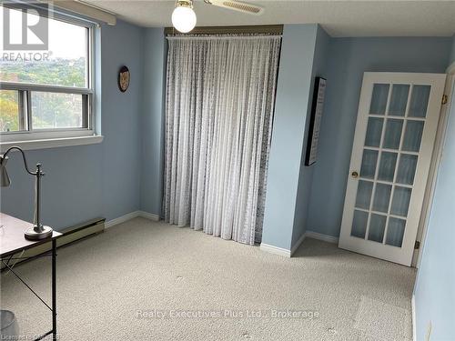 604 - 21 East Avenue S, Hamilton (Landsdale), ON - Indoor Photo Showing Other Room