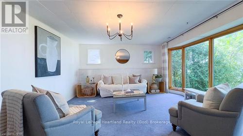 27 Bluewater Drive, Central Huron (Goderich Twp), ON - Indoor Photo Showing Living Room