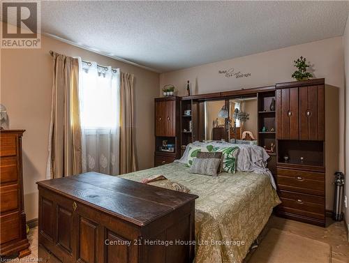 6 - 179 Ferguson Drive, Woodstock (Woodstock - South), ON - Indoor Photo Showing Bedroom