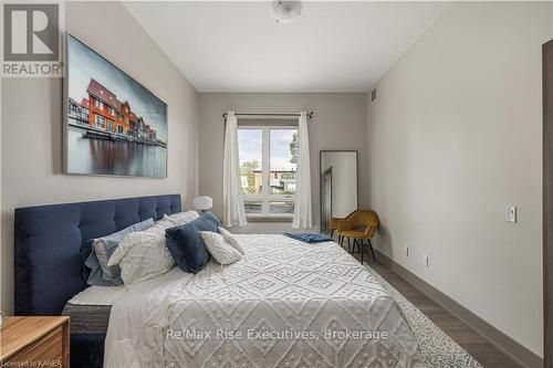 516 - 820 Gardiners Road, Kingston (East Gardiners Rd), ON - Indoor Photo Showing Bedroom