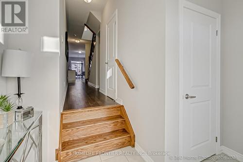 67 Hilts Drive, Richmond Hill, ON - Indoor Photo Showing Other Room