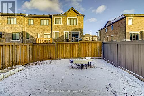 67 Hilts Drive, Richmond Hill, ON - Outdoor