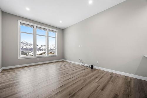 2045 Galore Crescent, Kamloops, BC - Indoor Photo Showing Other Room