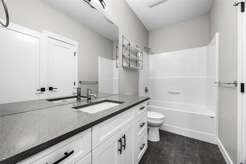 2045 Galore Crescent, Kamloops, BC - Indoor Photo Showing Bathroom