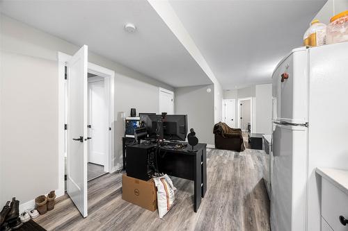 2045 Galore Crescent, Kamloops, BC - Indoor