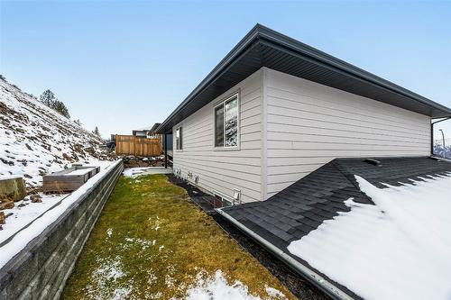 2045 Galore Crescent, Kamloops, BC - Outdoor With Exterior