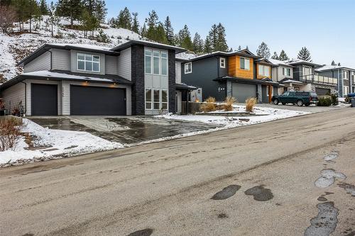 2045 Galore Crescent, Kamloops, BC - Outdoor With Facade