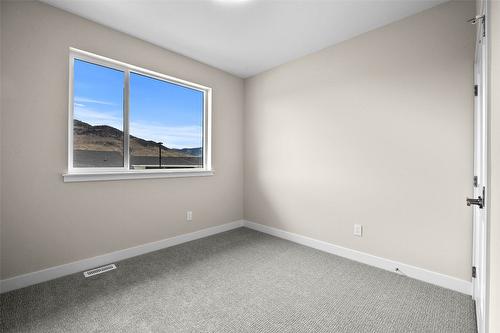 121-2045 Stagecoach Drive, Kamloops, BC - Indoor Photo Showing Other Room