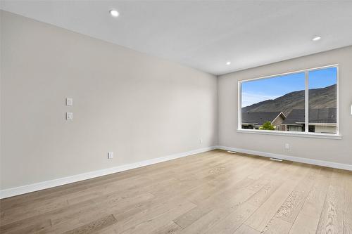 121-2045 Stagecoach Drive, Kamloops, BC - Indoor Photo Showing Other Room