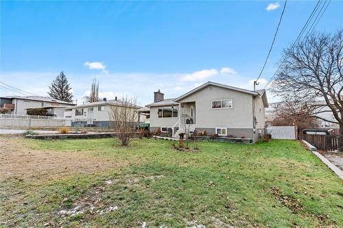 2645 Joyce Avenue, Kamloops, BC - Outdoor