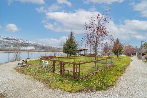 202-755 Mayfair Street, Kamloops, BC - Outdoor With View