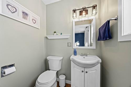 1289 Foxwood Lane, Kamloops, BC - Indoor Photo Showing Bathroom