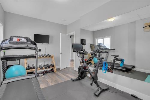 121 Upper Canyon Drive, Kelowna, BC - Indoor Photo Showing Gym Room