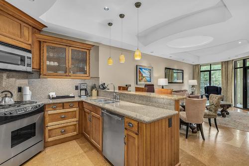 365 (L12)-1288 Water Street, Kelowna, BC - Indoor Photo Showing Kitchen With Double Sink