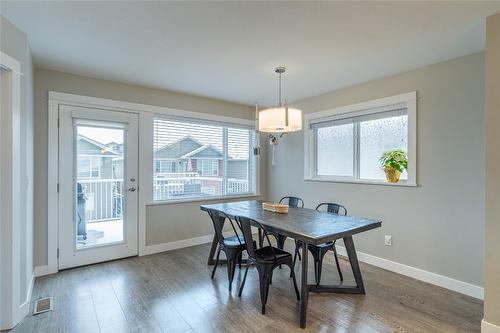 137-8800 Dallas Drive, Kamloops, BC - Indoor Photo Showing Dining Room