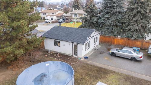 546 Mcwilliams Road, Kelowna, BC - Outdoor