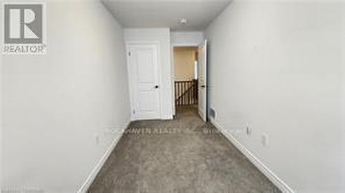 59 Gibson Avenue, Hamilton, ON - Indoor Photo Showing Other Room