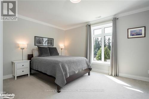 201 - 27 Beaver Street S, Blue Mountains (Thornbury), ON - Indoor Photo Showing Bedroom