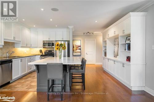 201 - 27 Beaver Street S, Blue Mountains (Thornbury), ON - Indoor Photo Showing Kitchen With Stainless Steel Kitchen With Upgraded Kitchen