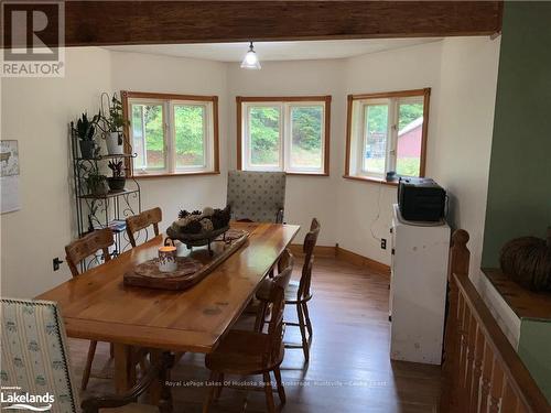 356 Chub Lake Road, Huntsville (Brunel), ON - Indoor Photo Showing Dining Room