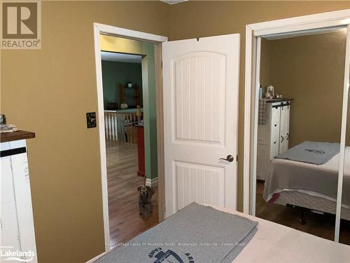 356 Chub Lake Road, Huntsville (Brunel), ON - Indoor Photo Showing Bedroom